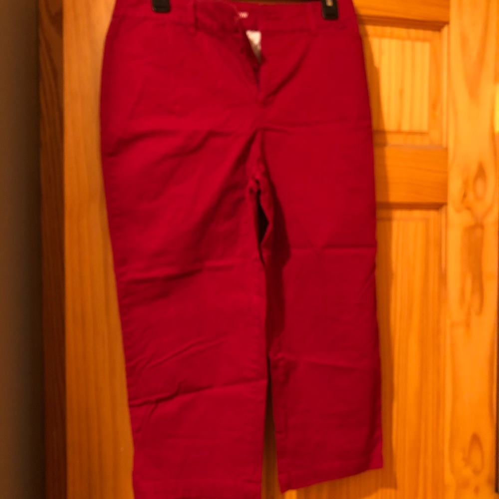 Croft & Barrow Classic fit red Capri pants